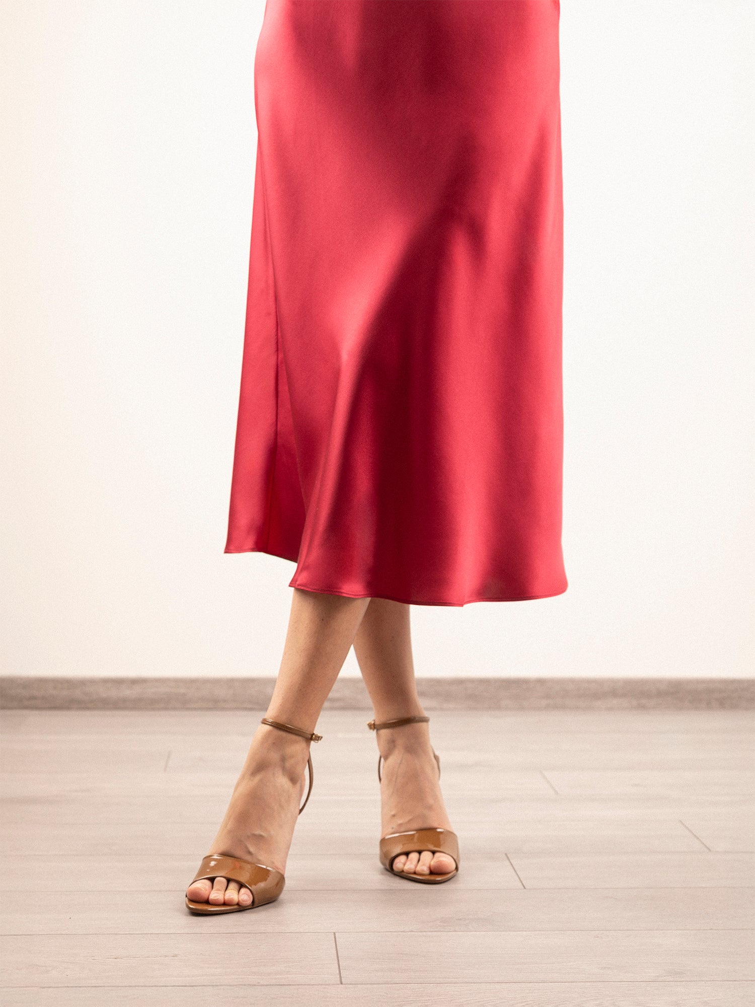 Abito Sottoveste Lungo in Seta con Spalline Incrociabili - Rosso Bordeaux