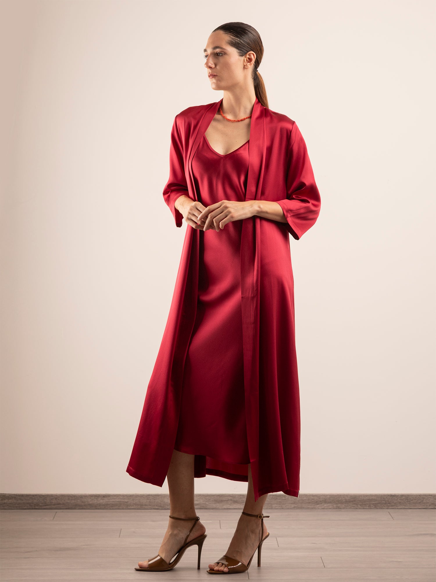 Kimono Lungo in Seta con Cintura - Rosso Bordeaux