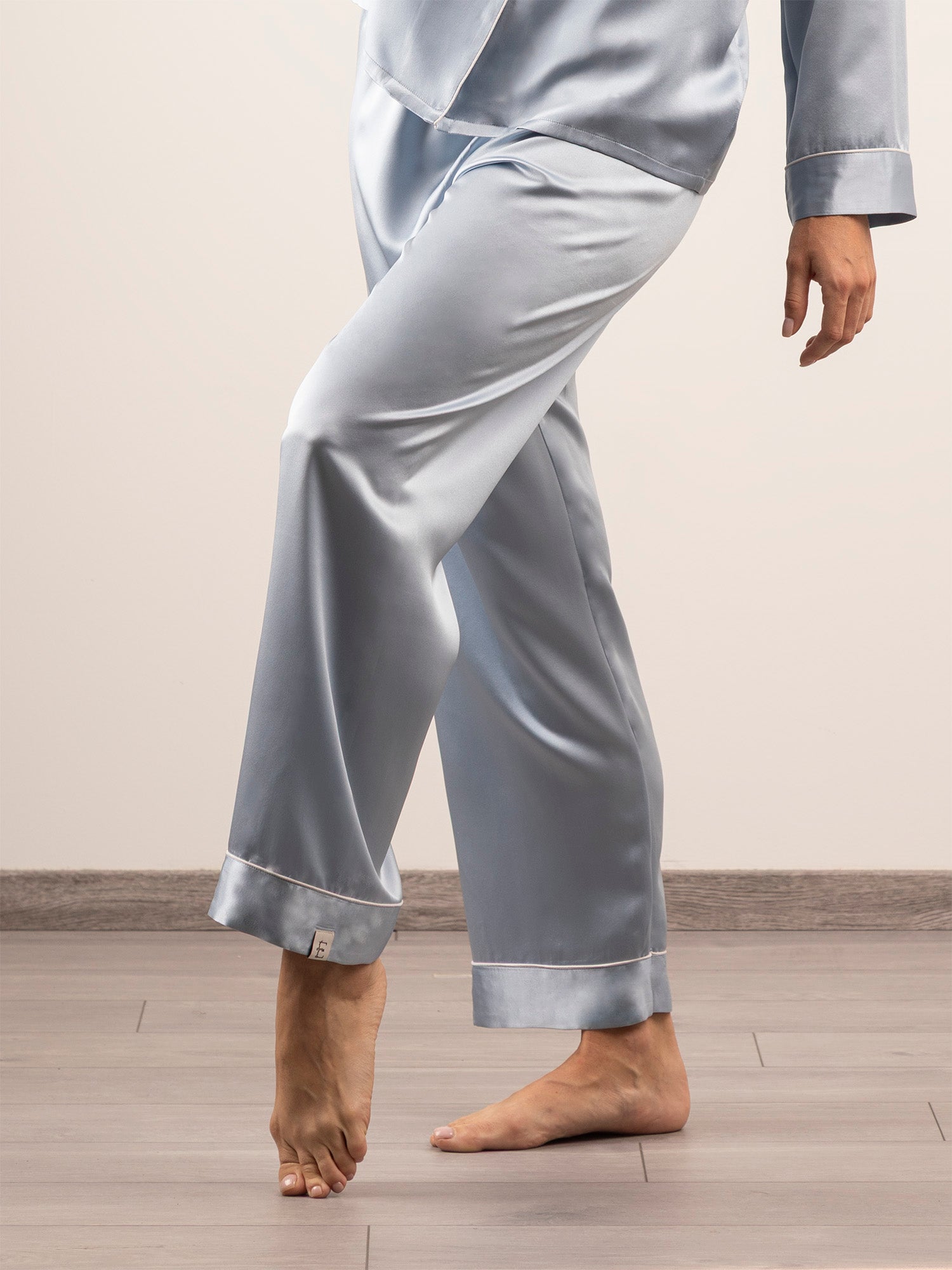 Pantalone Lungo in Seta con Profili Colore - Azzurro Polvere