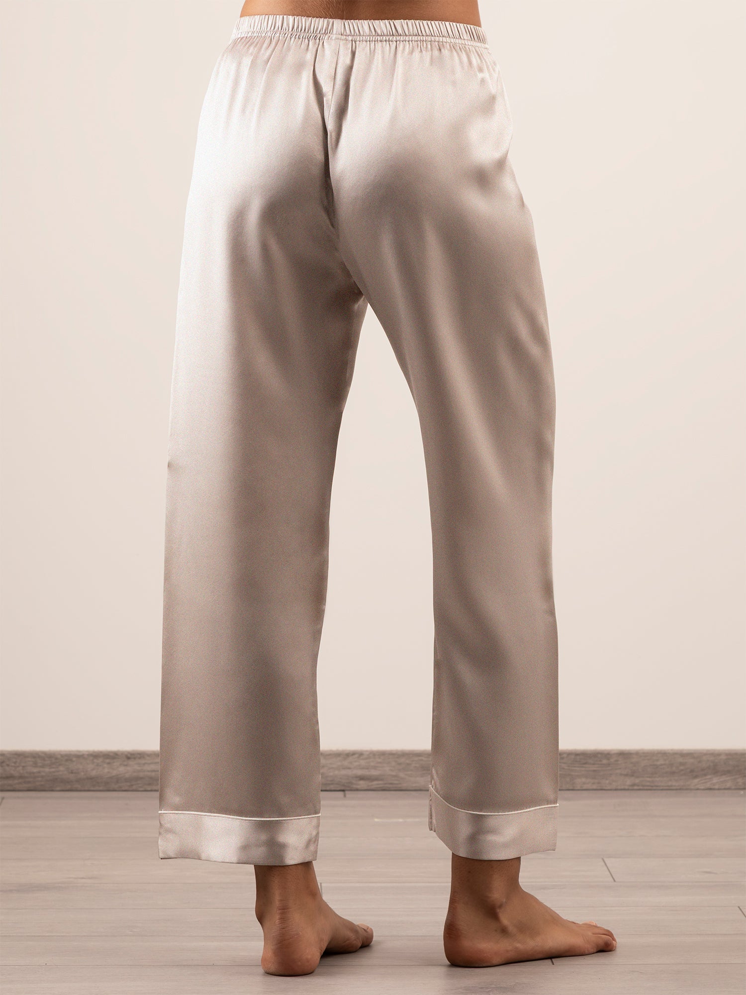 Pantalone Lungo in Seta con Profili Colore