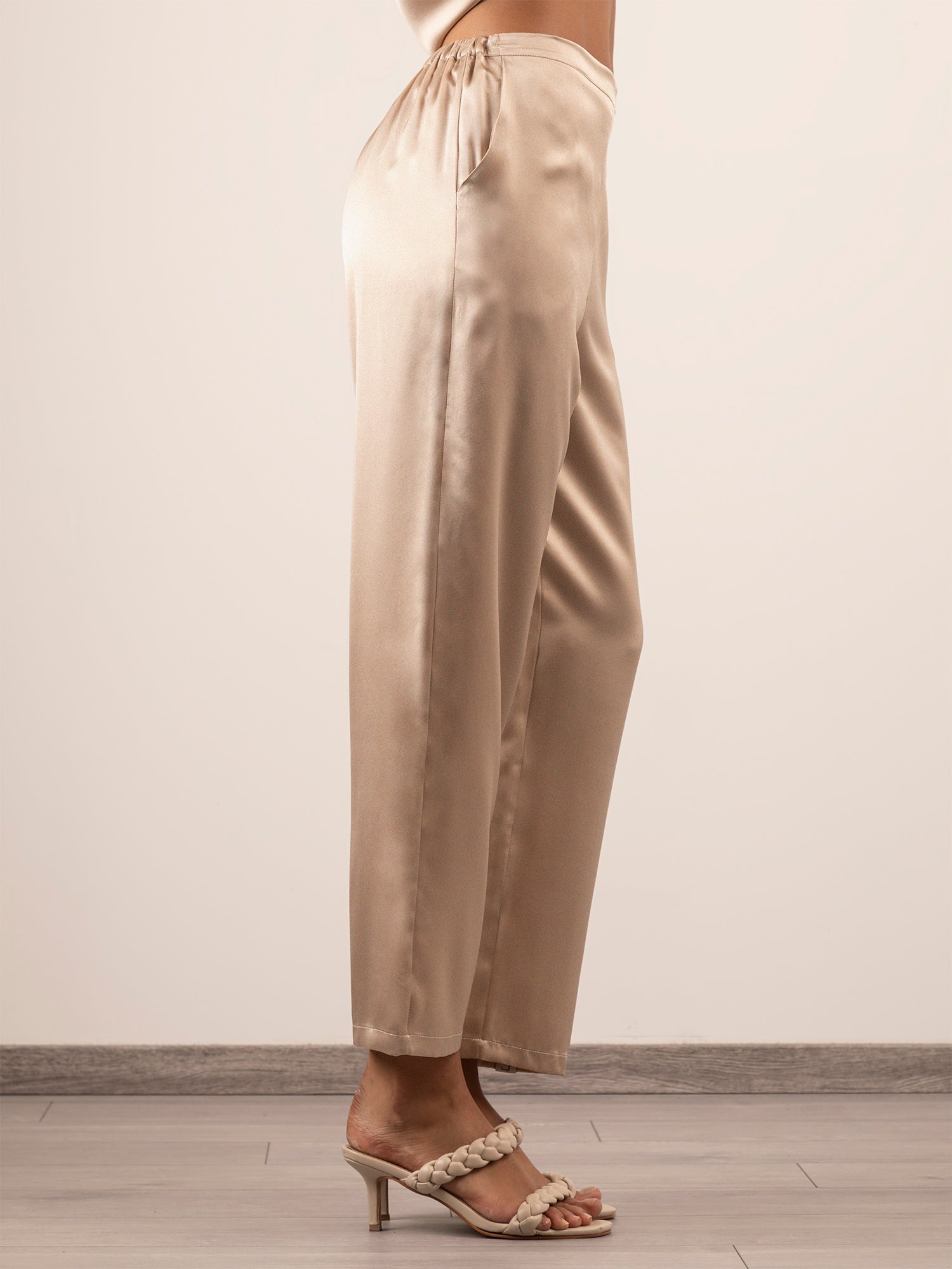 Pantalone Lungo in Seta con Tasche - Tortora