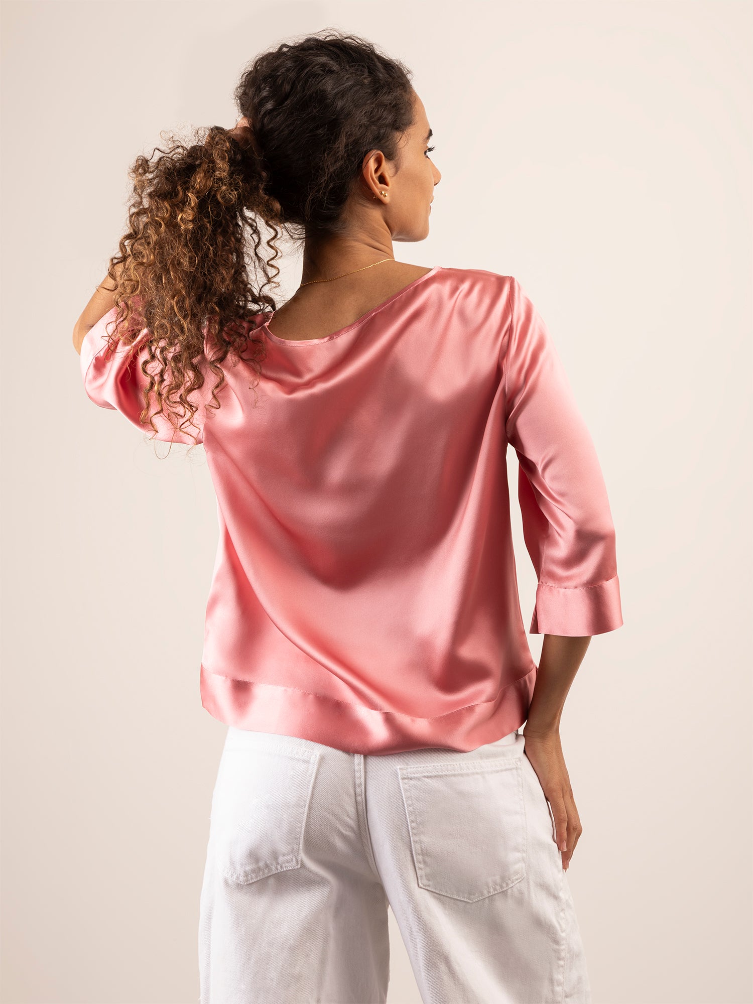 T-shirt Morbida in Seta con Bande