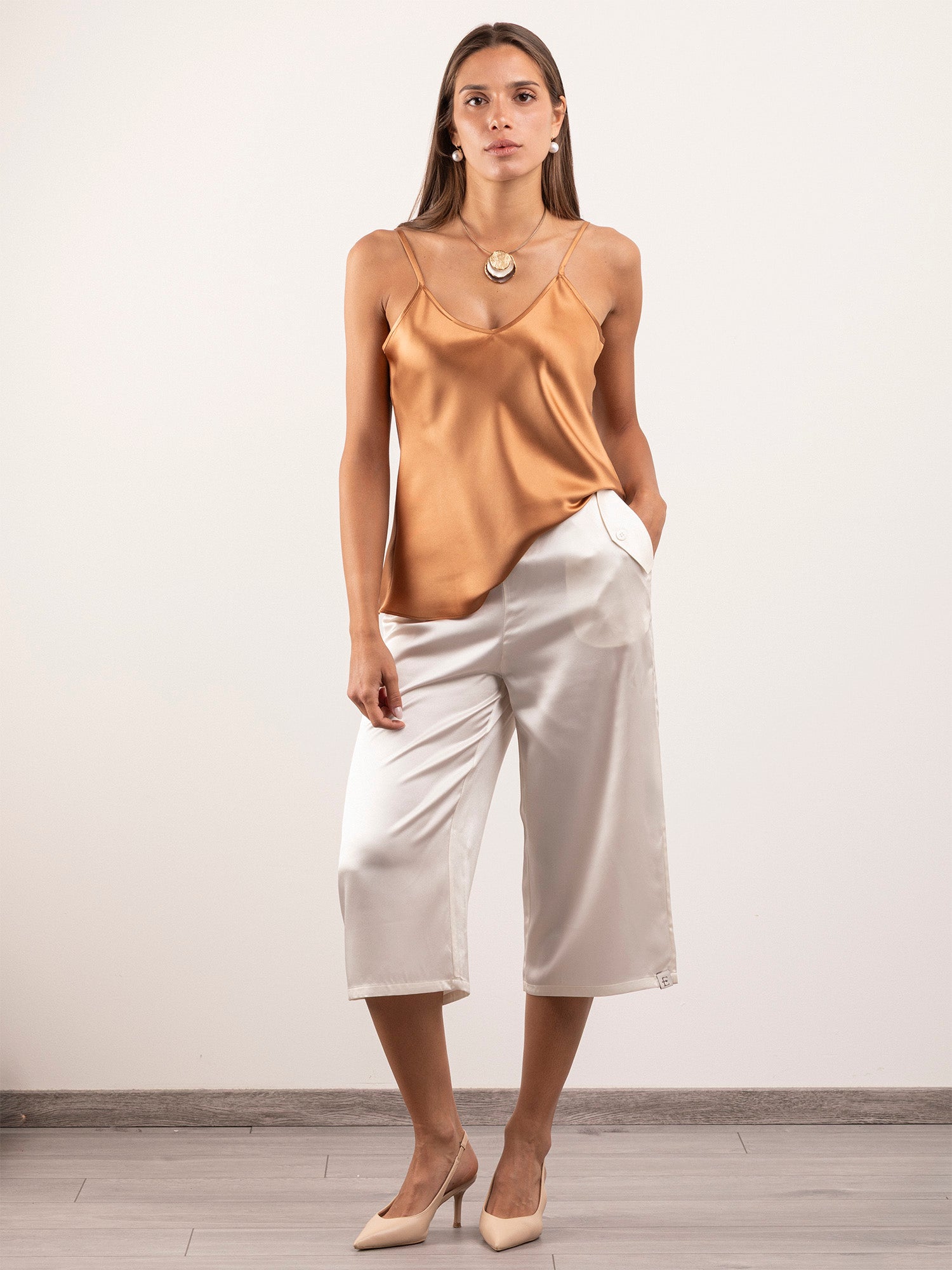 Top in Seta con Spalline Incrociabili - Caramello